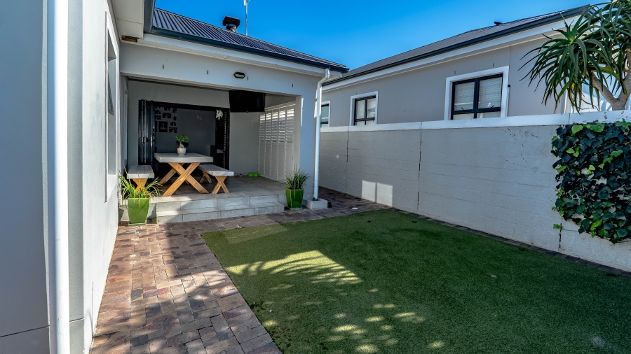 3 Bedroom Property for Sale in Brackenfell South Western Cape